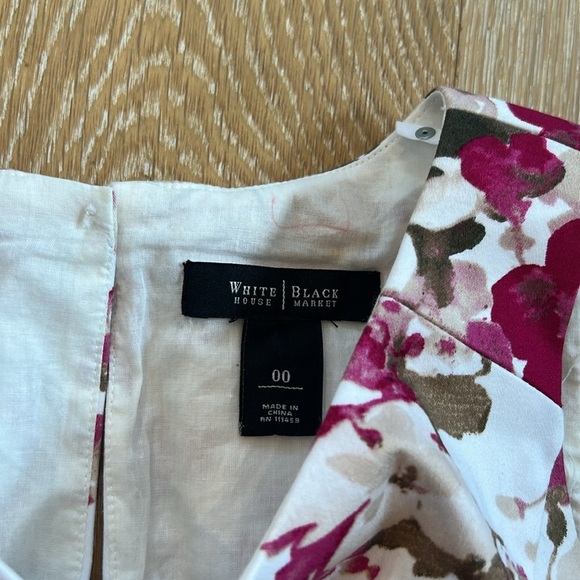 White House Black Market Flare Dress - Picture 4 of 11